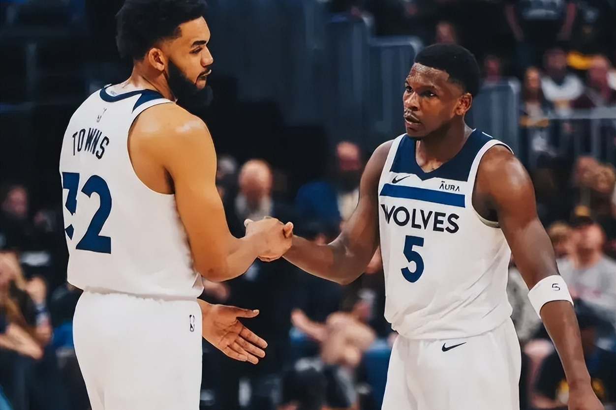 关于关键时刻NBA季后赛传出新动向,达拉斯独行侠外线爆发,管理层表态:赛场秩序良好,团队化学反应显著的信息 关于关键时刻NBA季后赛传出新动向,达拉斯独行侠外线爆发,管理层表态:赛场秩序良好,团队化学反应显著的信息