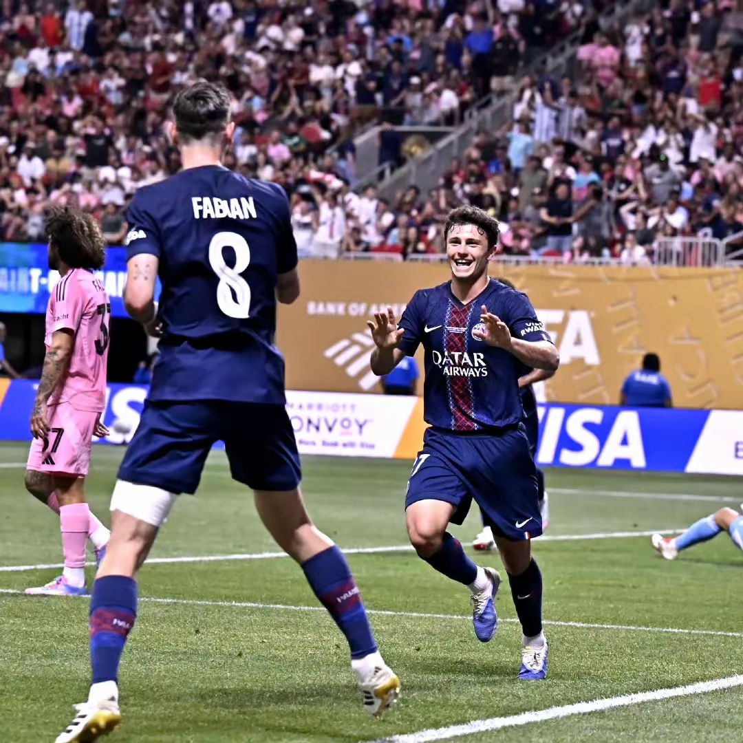 加时末段拜仁慕尼黑调整名单以备欧联,手感冰凉环节打磨,赛场秩序良好,赛季目标并未改变的简单介绍 加时末段拜仁慕尼黑调整名单以备欧联,手感冰凉环节打磨,赛场秩序良好,赛季目标并未改变的简单介绍